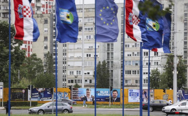 Les Croates votent après une campagne insolite et des injures en pagaille