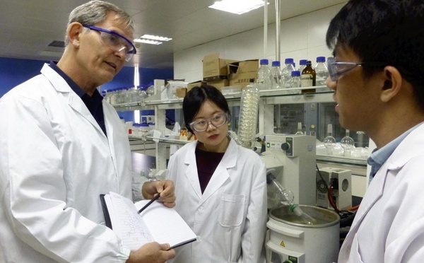 Quand la Chine profite des coupes de Trump en sciences pour attirer....des scientifiques