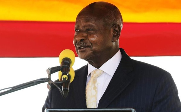 Ouganda : le président Yoweri Museveni réélu pour un septième mandat dans un climat de "peur"