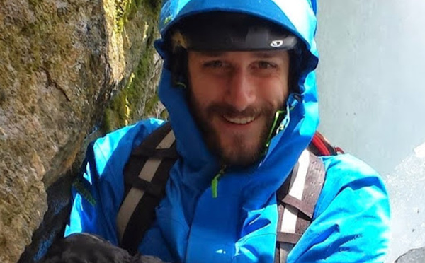 Manifestant tué par l’ICE à Minneapolis - Une sénatrice démocrate réclame la destitution de Kristi Noem