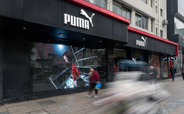 La famille Pinault vend ses actions Puma au groupe chinois Anta Sports