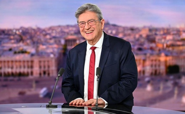 France/Présidentielle - Jean-Luc Mélenchon officiellement candidat pour 2027