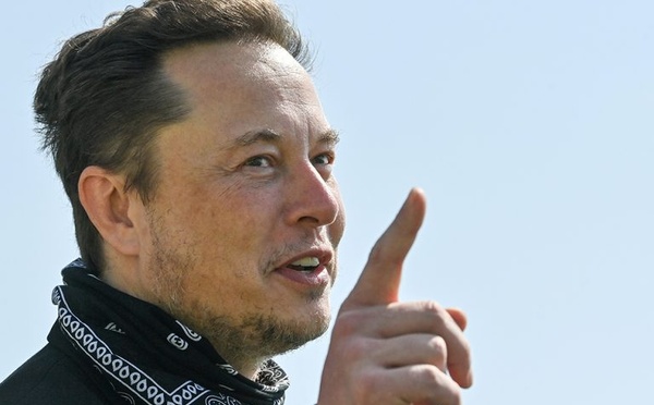 Visé par une enquête judiciaire en France, Elon Musk insulte les magistrats français