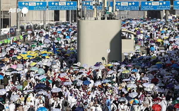 Des milliers de musulmans quittent La Mecque à l'issue du hajj