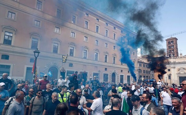 Italie : des manifestants entament une grève nationale pour exiger la fin du génocide perpétré à Gaza