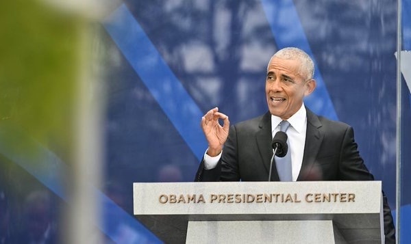 A Chicago, Obama entouré de trois anciens présidents pour l'inauguration de son musée