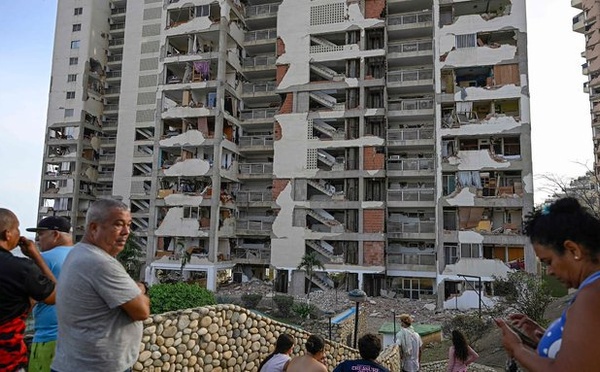 "Tout s'est effondré": la zone la plus touchée du séisme au Venezuela appelle à l'aide