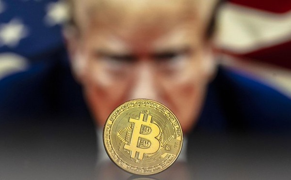 La somme folle remportée par Donald Trump en 2025 grâce aux cryptomonnaies