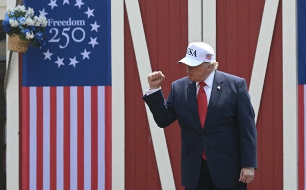 Donald Trump au pied du Mont Rushmore pour lancer les festivités des 250 ans
