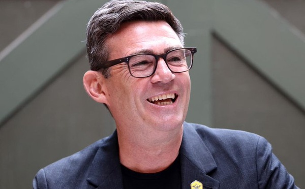 Royaume-Uni : Andy Burnham dévoile son gouvernement, écartant les fidèles de Starmer