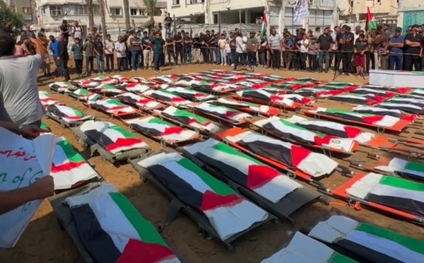 A Gaza, des funérailles collectives pour 112 Palestiniens longtemps ensevelis sous des immeubles détruits par Israël