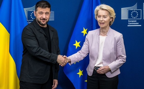 L’UE débloque 1,4 milliard d’euros de profits d’avoirs russes gelés pour financer l’Ukraine