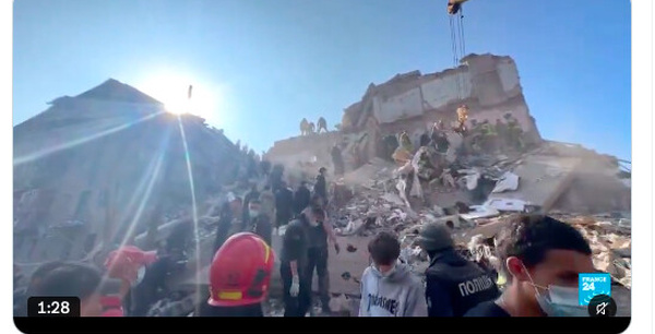 Ukraine : des frappes russes font 26 morts, dont 19 dans un même immeuble