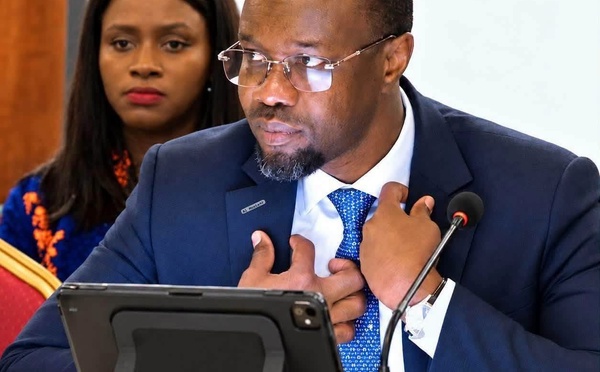 SÉNÉGAL : Ousmane Sonko pilonne la Loi de Finances Rectificative 2026 et appelle et brandit la menace d’un rejet du texte