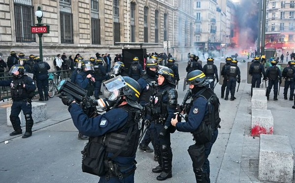 France : Amnesty International alerte sur sept signes de dérive autoritaire