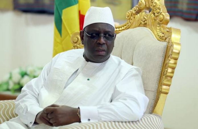 macky-sall suite macky-sall suite